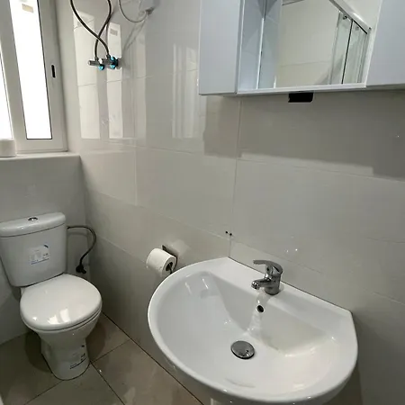 R1 Rn Retreat * St. Paul's Bay