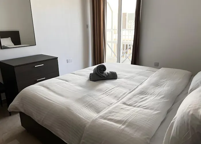 R1 Rn Retreat Gazde/Camere de închiriat