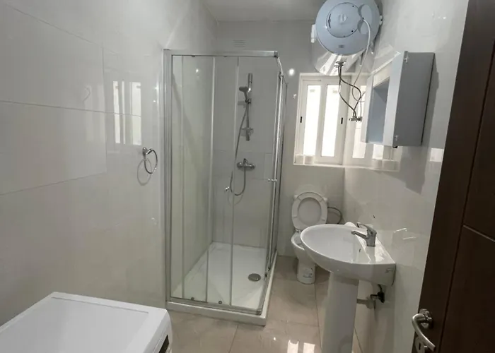 R1 Rn Retreat St. Paul's Bay